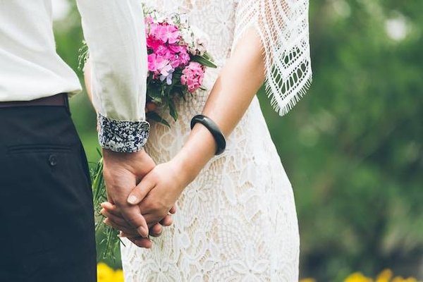 Les Avantages et les Inconvénients du Mariage